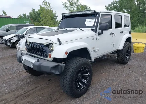 2012 Jeep Wrangler Unlimited Sahara z USA, uszkodzony, nr VIN 1C4BJWEG7CL110898